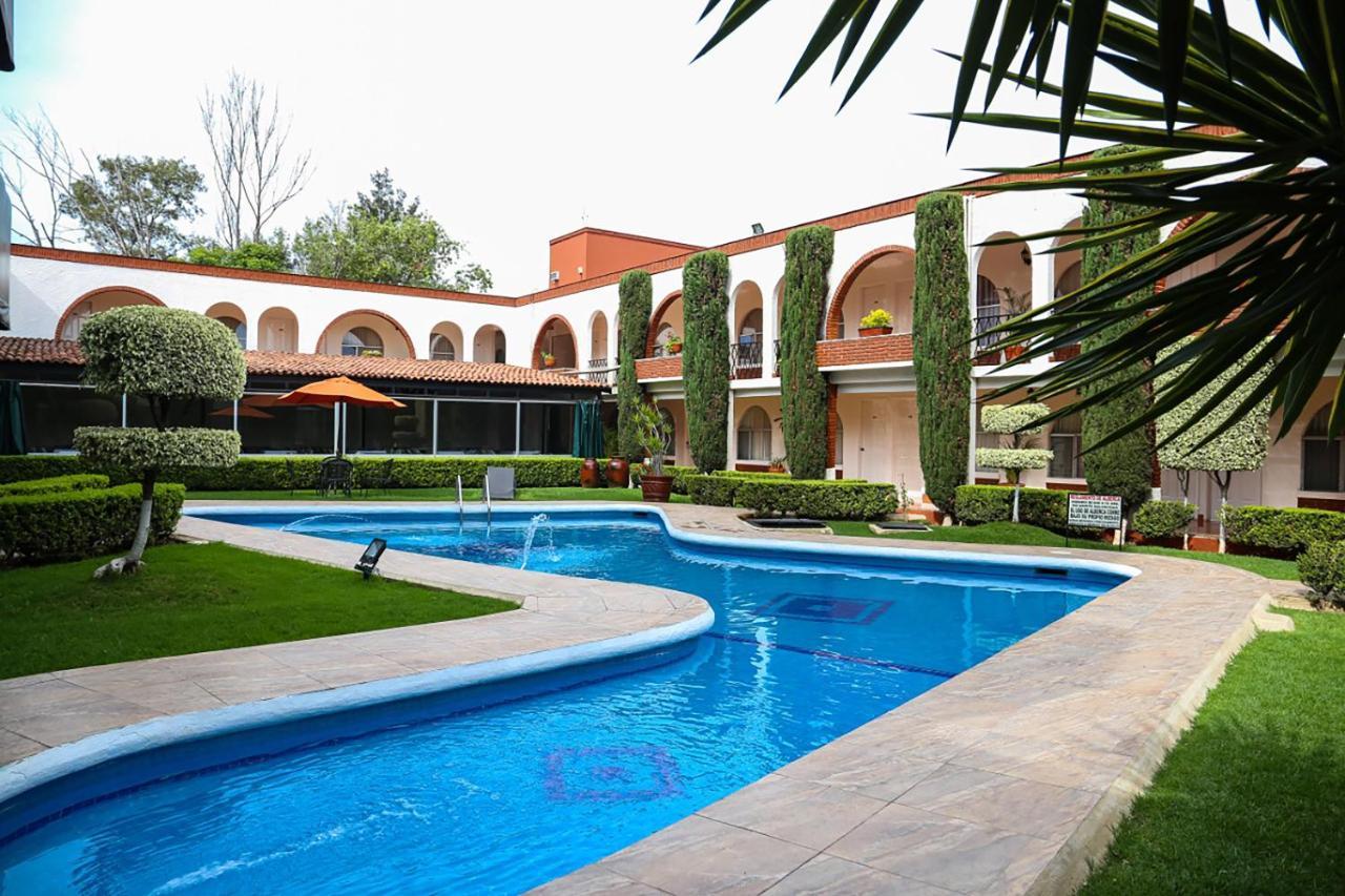 Hotel & Suites Villa Del Sol Морелия Экстерьер фото