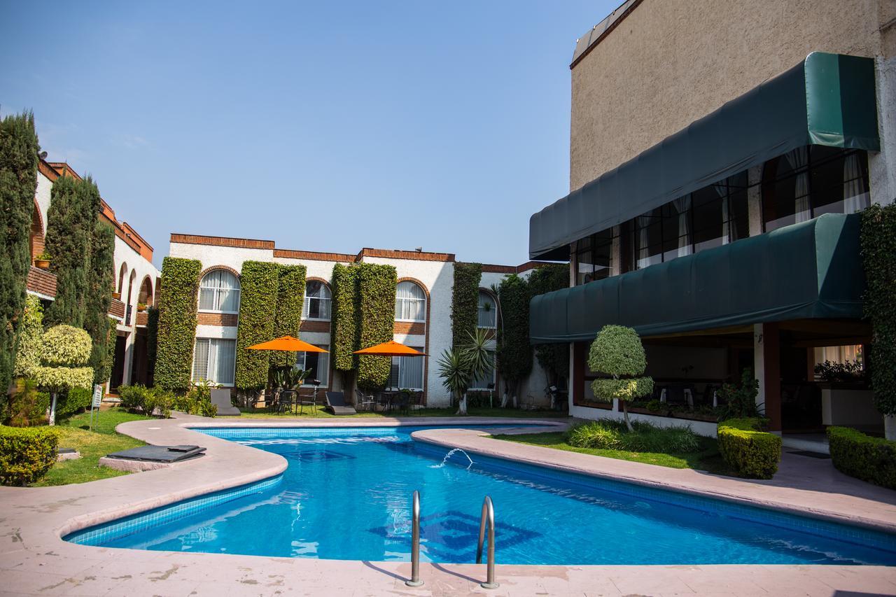 Hotel & Suites Villa Del Sol Морелия Экстерьер фото