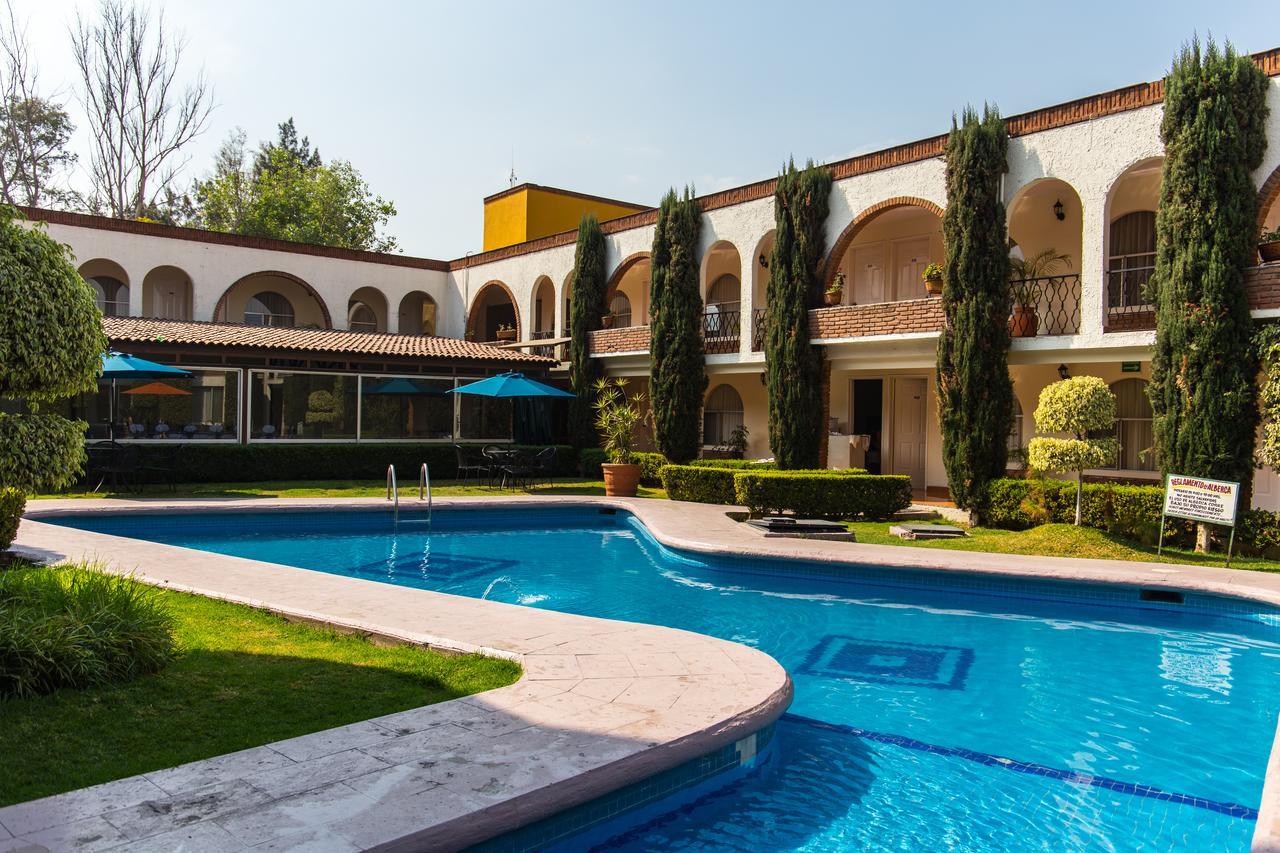 Hotel & Suites Villa Del Sol Морелия Экстерьер фото